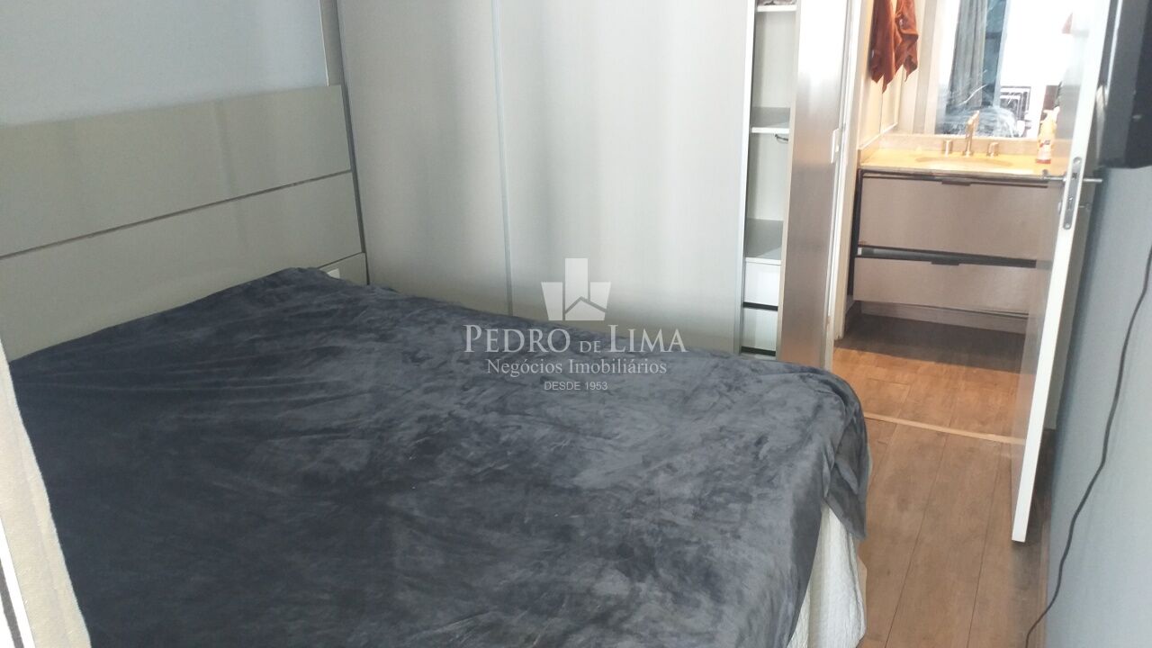 Apartamento 1 Quarto, Sala, Sacada, 1 banheiro, 1 vaga no Jardim Anália Franco.