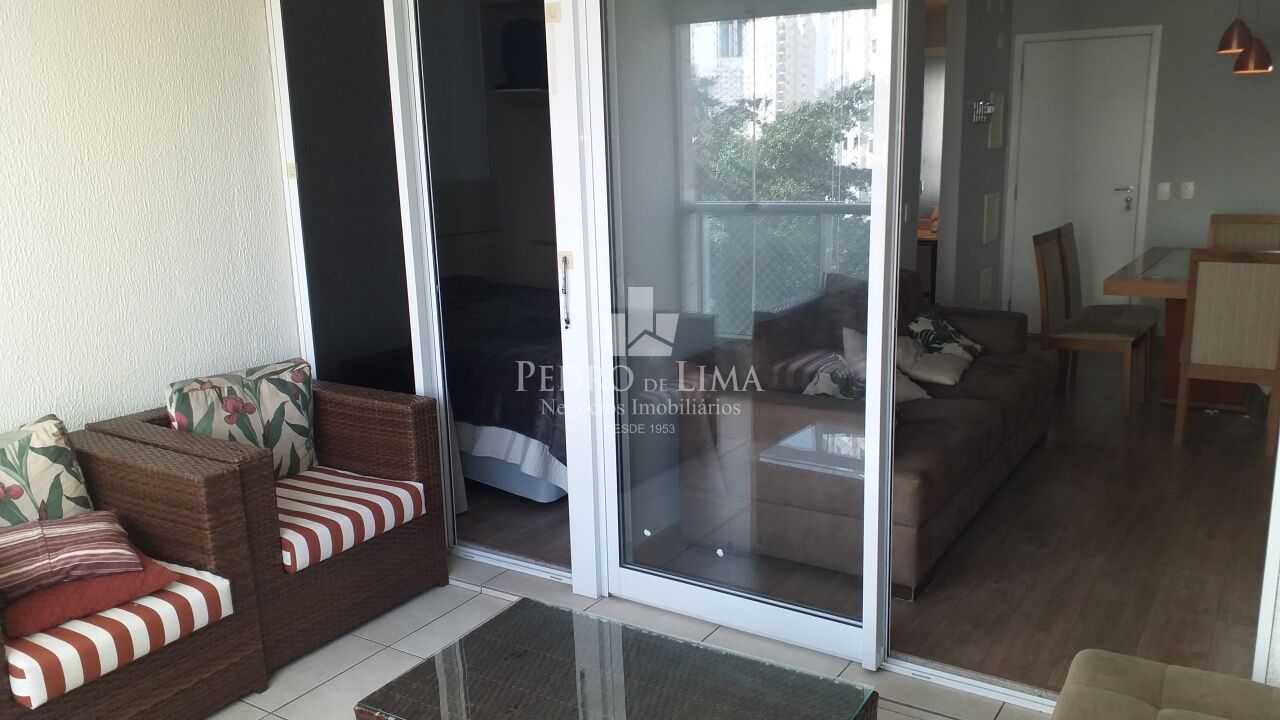 Apartamento 1 Quarto, Sala, Sacada, 1 banheiro, 1 vaga no Jardim Anália Franco.