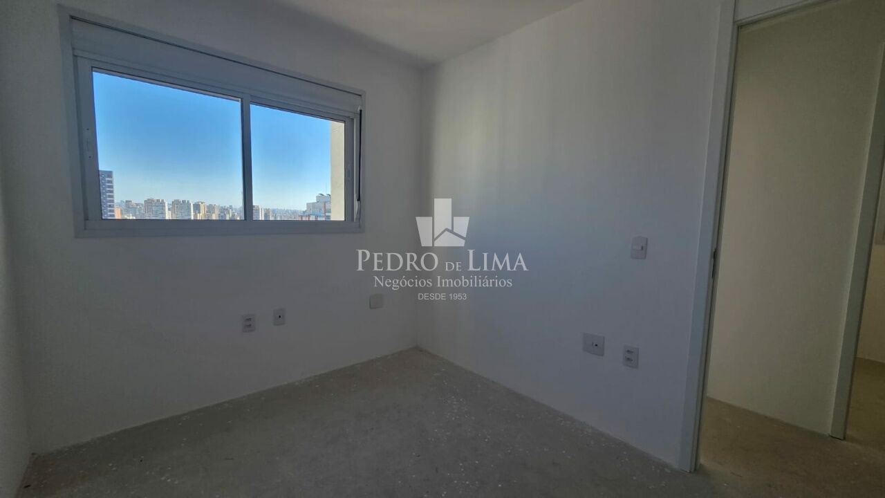 Apartamento de 85m² com 3 Dormitórios sendo 1 suíte e 2 Vaga de Garagem. Condomínio Universo Tatuapé