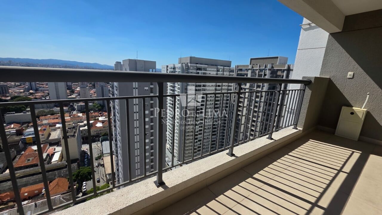 Apartamento de 85m² com 3 Dormitórios sendo 1 suíte e 2 Vaga de Garagem. Condomínio Universo Tatuapé