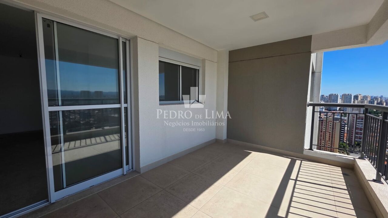 Apartamento de 85m² com 3 Dormitórios sendo 1 suíte e 2 Vaga de Garagem. Condomínio Universo Tatuapé
