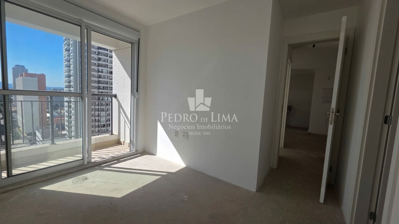 Apartamento de 65m² com 2 Dormitórios sendo 1 suíte e 1 Vaga de Garagem. Condomínio Universo Tatuapé