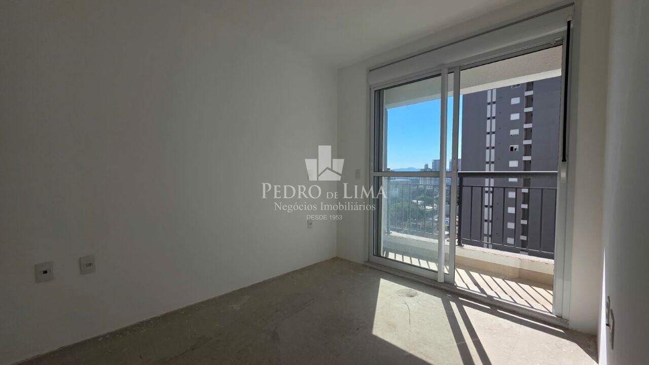 Apartamento de 65m² com 2 Dormitórios sendo 1 suíte e 1 Vaga de Garagem. Condomínio Universo Tatuapé