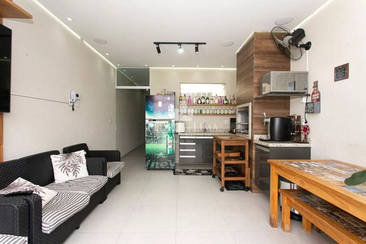 Sobrado Porteira Fechada 4 quartos sendo 1 suíte , 4 banheiros, 2 vagas de garagem,  Vila Carrão