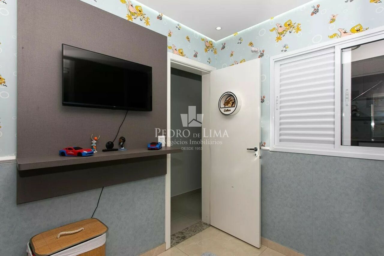 Sobrado Porteira Fechada 4 quartos sendo 1 suíte , 4 banheiros, 2 vagas de garagem,  Vila Carrão