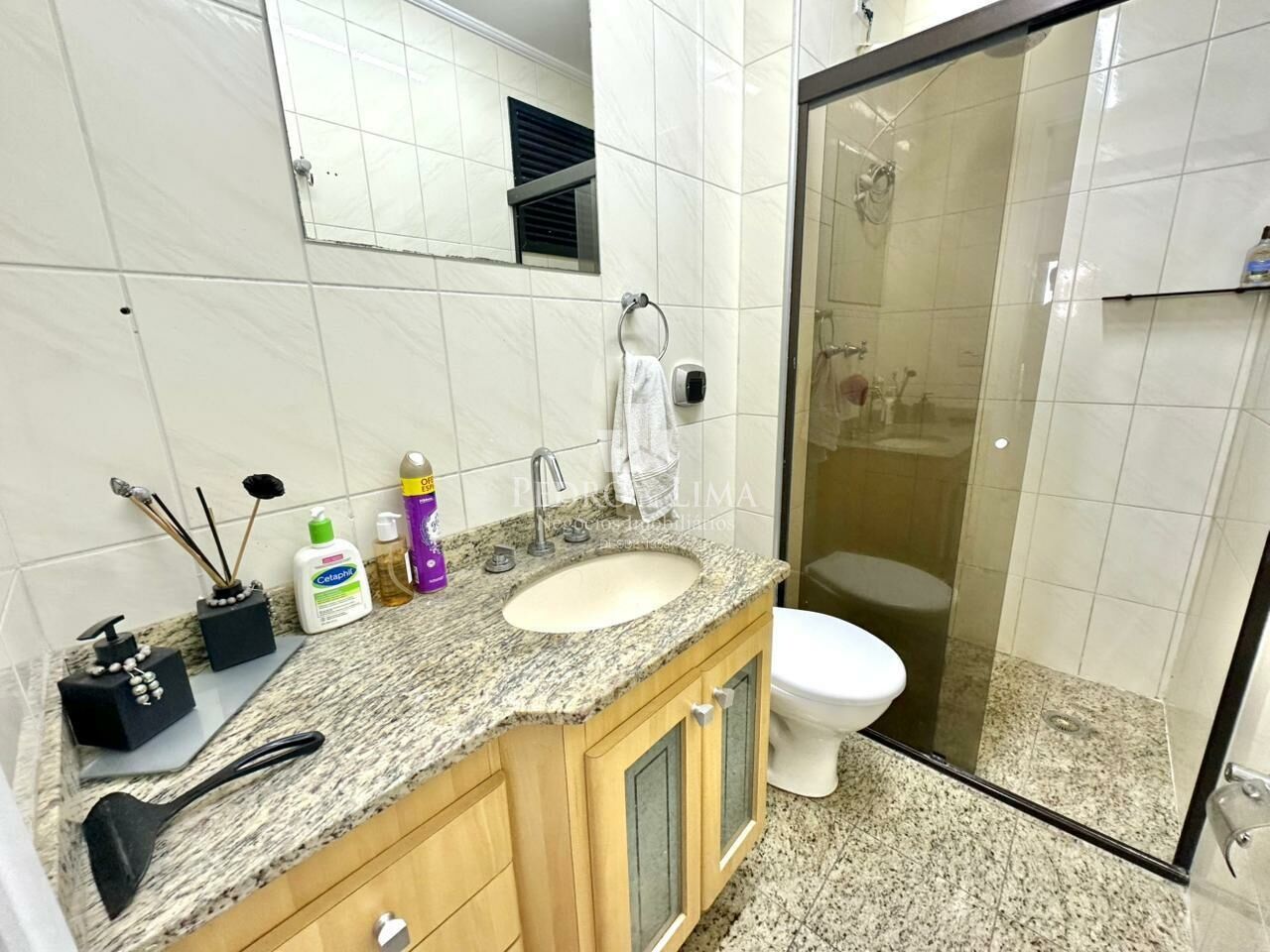 Apartamento 3 quartos (1suíte) 2 vagas 90m²  Condomínio Edifício Montjuic Plaza - Vila Regente Feijó
