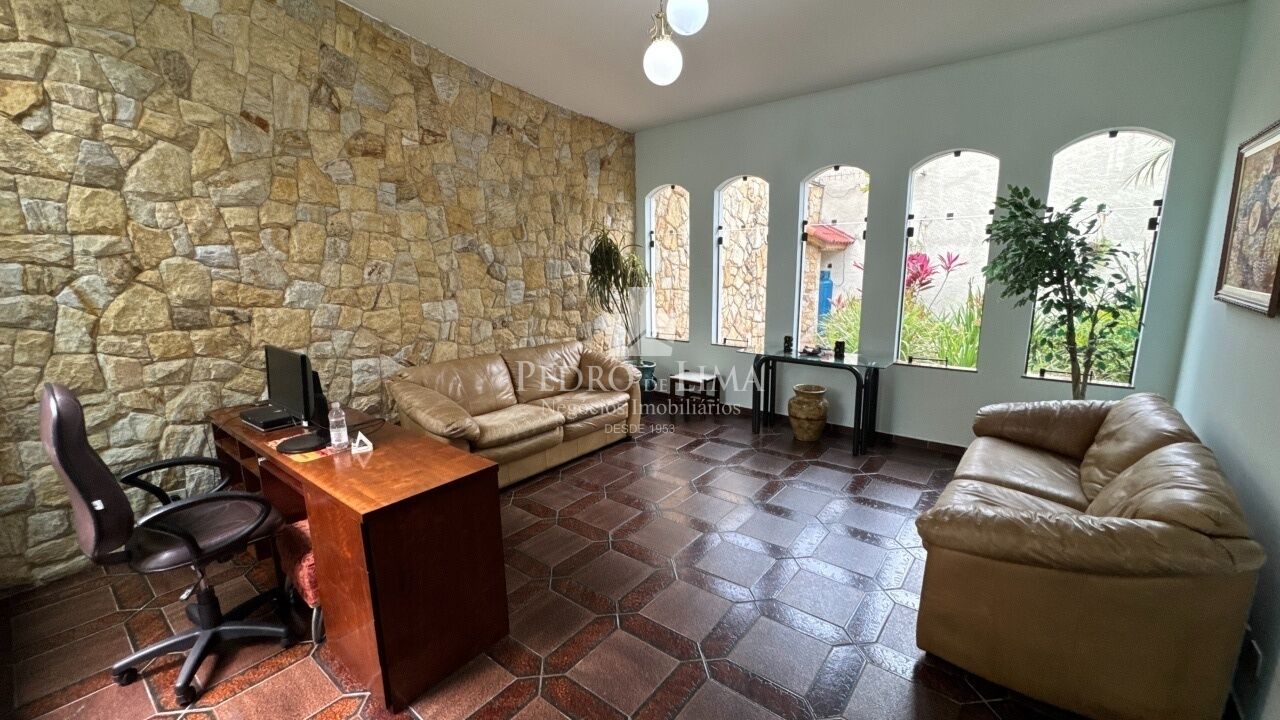 Sobrado 3 quartos, 8 vagas, Vila Carrão