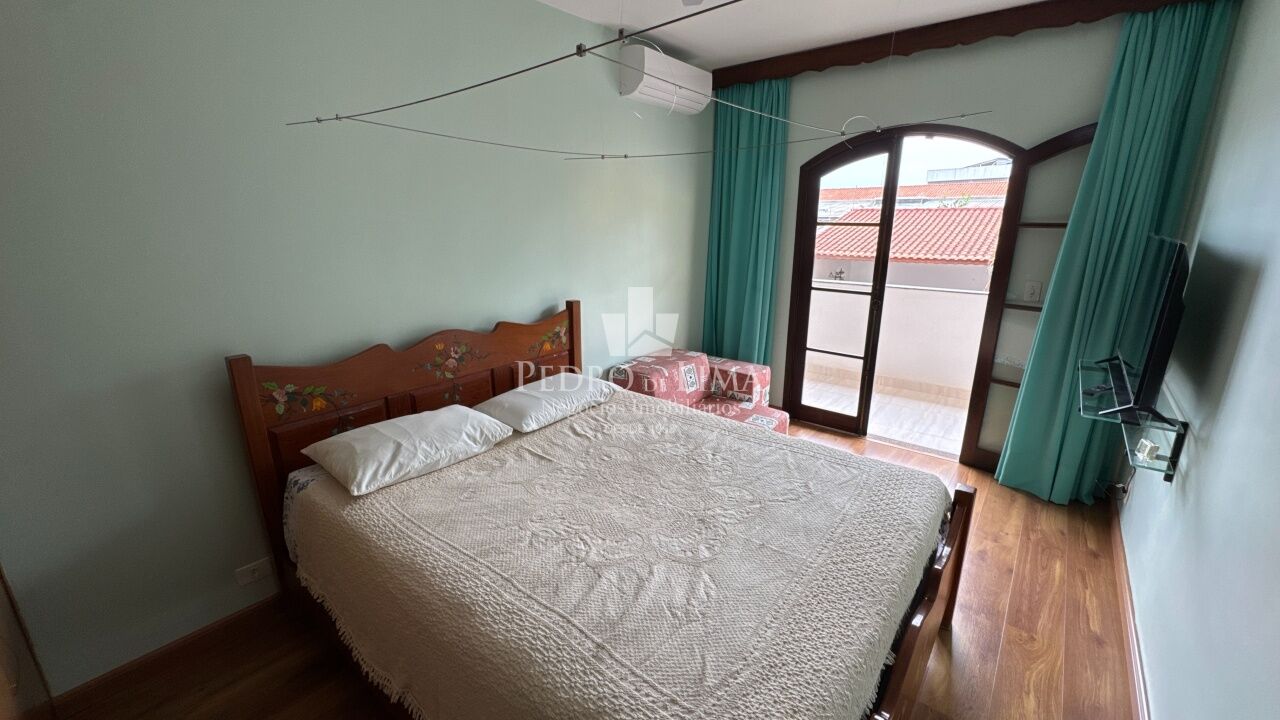 Sobrado 3 quartos, 8 vagas, Vila Carrão