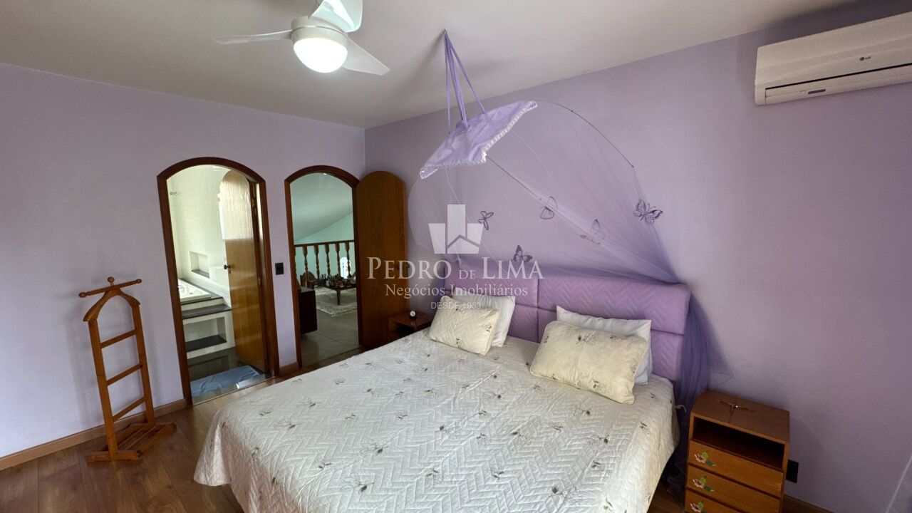 Sobrado 3 quartos, 8 vagas, Vila Carrão