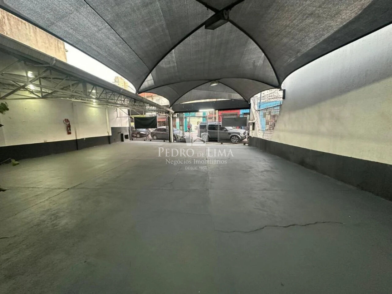 Loja Comercial na Mooca 2 salas, 2 banheiros,  Mezanino, 15 vagas de garagem