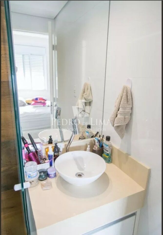 Condomínio Passos Do Parque  Apartamento no Tatuapé com 70m², 3 quartos sendo 1 suíte e 2 vagas. 