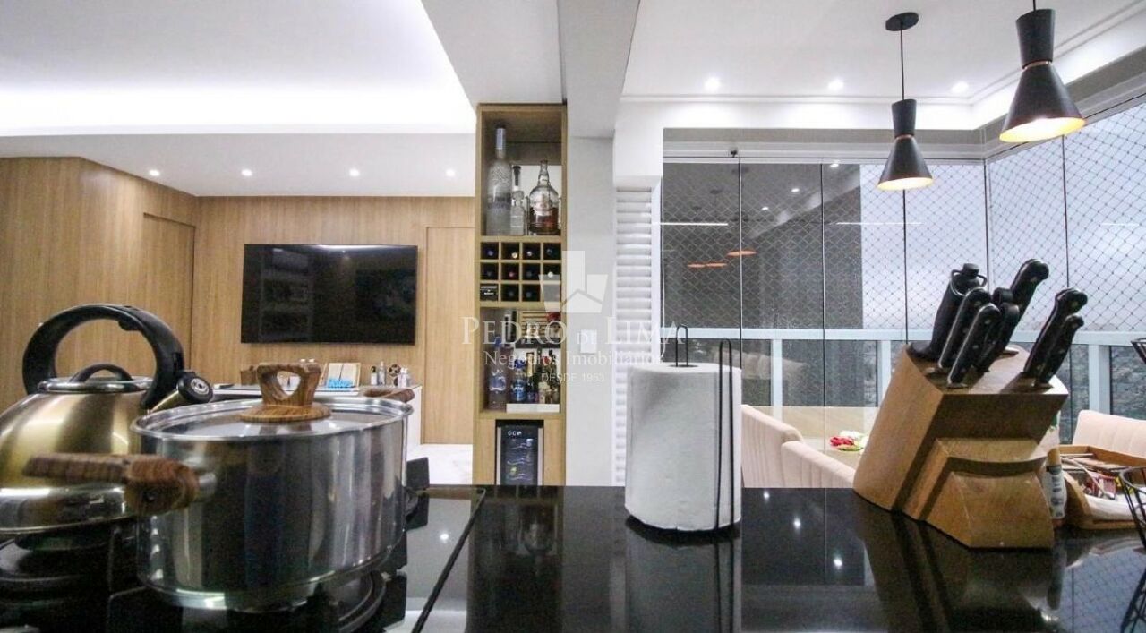  Apartamento  80m²,  2  quartos sendo 2 suítes,  2 vagas de garagem,  Vila Formosa