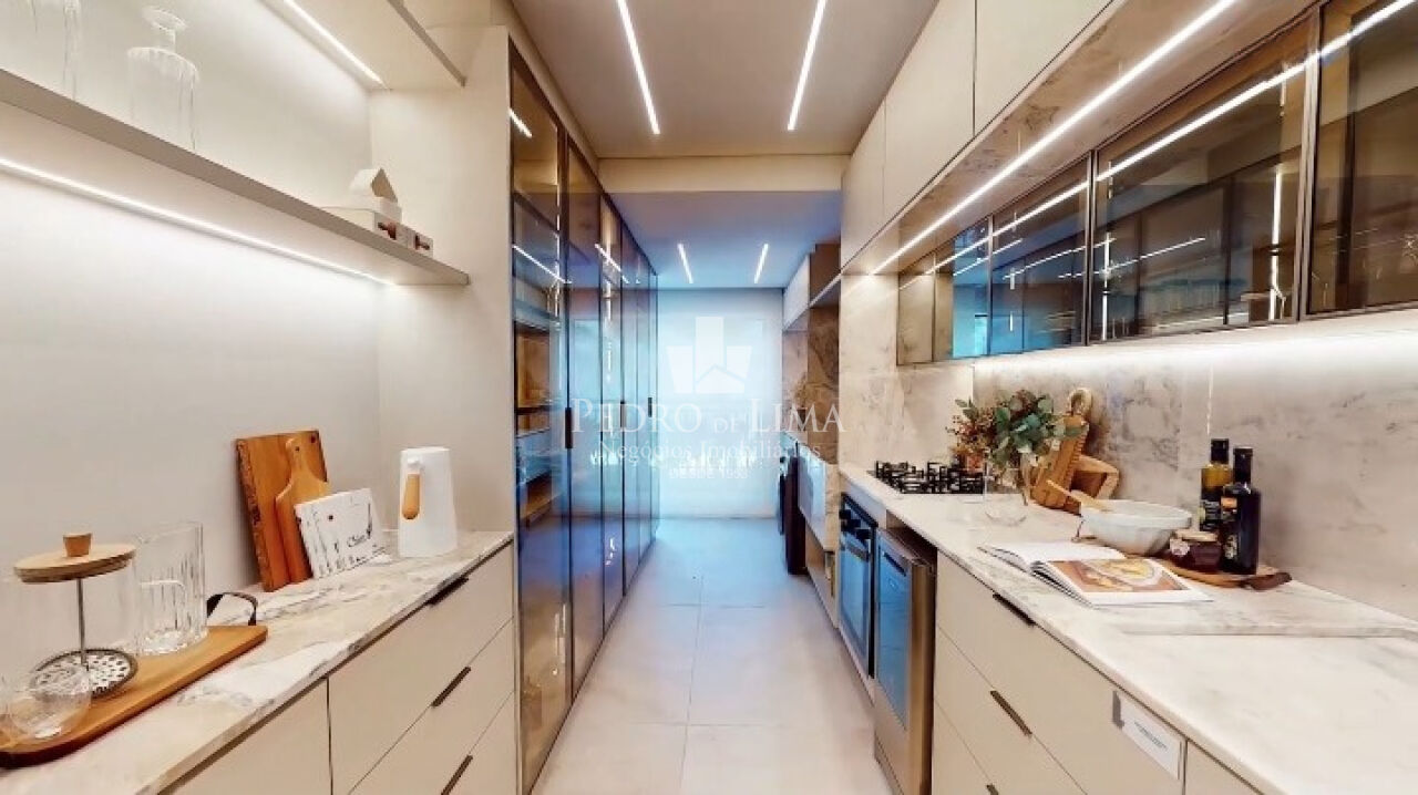 Apartamento em ótimo local no Tatuapé, próximo ao  Shopping Anália Franco, 122m², 3 suítes e 2 vagas