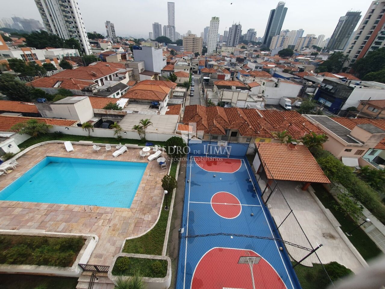 Apartamento 110m² Mobiliado, 3 Quartos, 1 suíte, 2 vagas, no Tatuapé.