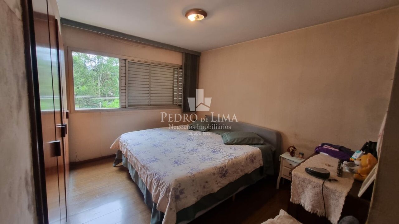 Apartamento na Mooca, 109m², 3 quartos, 2 vagas  e depósito privativo