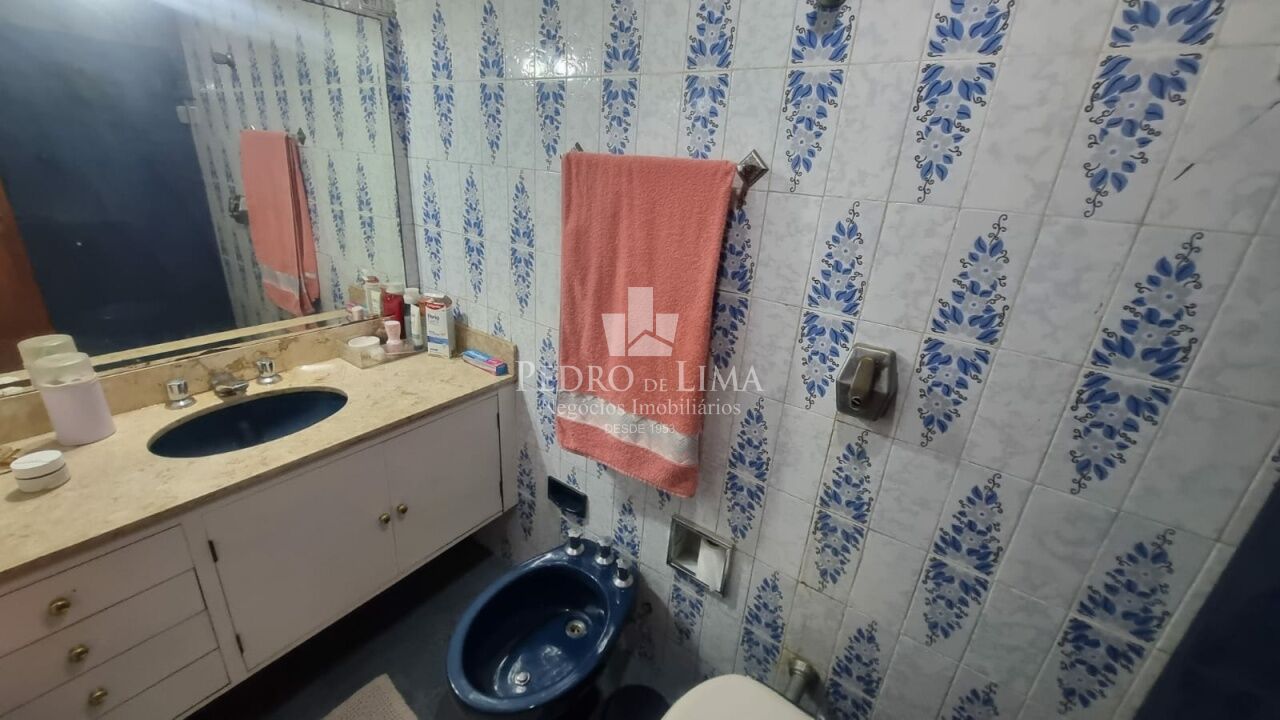 Apartamento na Mooca, 109m², 3 quartos, 2 vagas  e depósito privativo