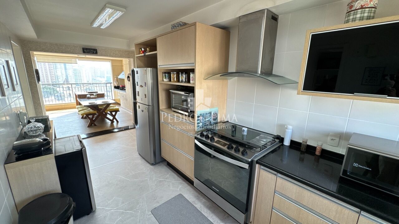 Apartamento Mobiliado Tatuapé 172 m² 3 suítes 3 vagas fixas varanda gourmet