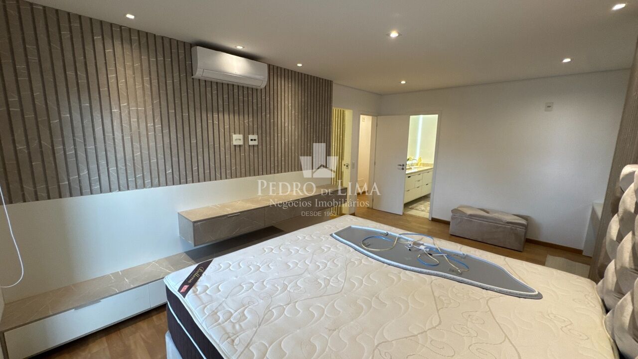Locação Apartamento Mobiliado Condomínio Yorker 165 m² , 3 dormitórios  4 vagas 