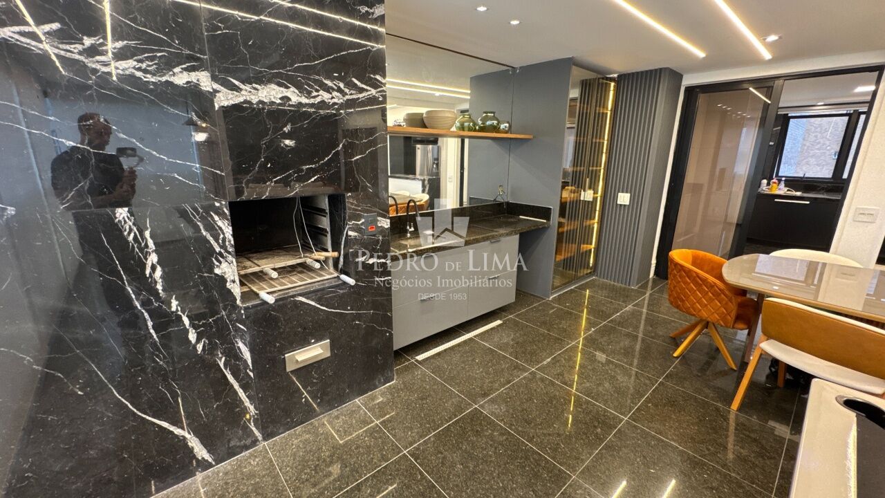 Locação Apartamento Mobiliado Condomínio Yorker 165 m² , 3 dormitórios  4 vagas 