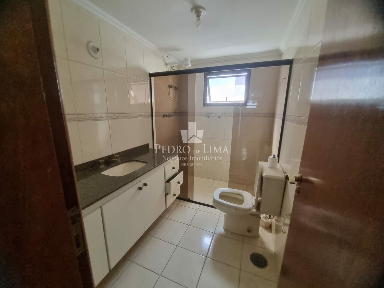 Apartamento 122m², 3 Quartos (1 suíte), 2 vagas, no Tatuapé.