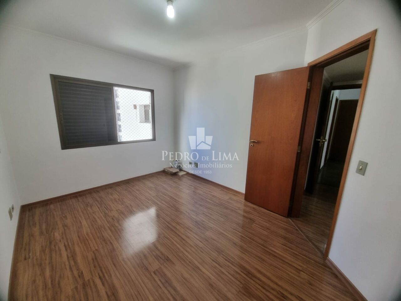 Apartamento 122m², 3 Quartos (1 suíte), 2 vagas, no Tatuapé.