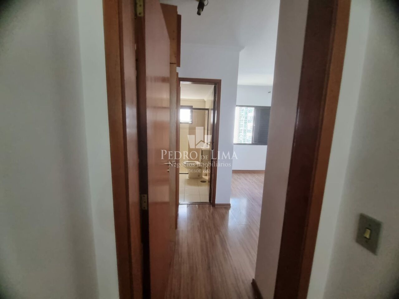 Apartamento 122m², 3 Quartos (1 suíte), 2 vagas, no Tatuapé.