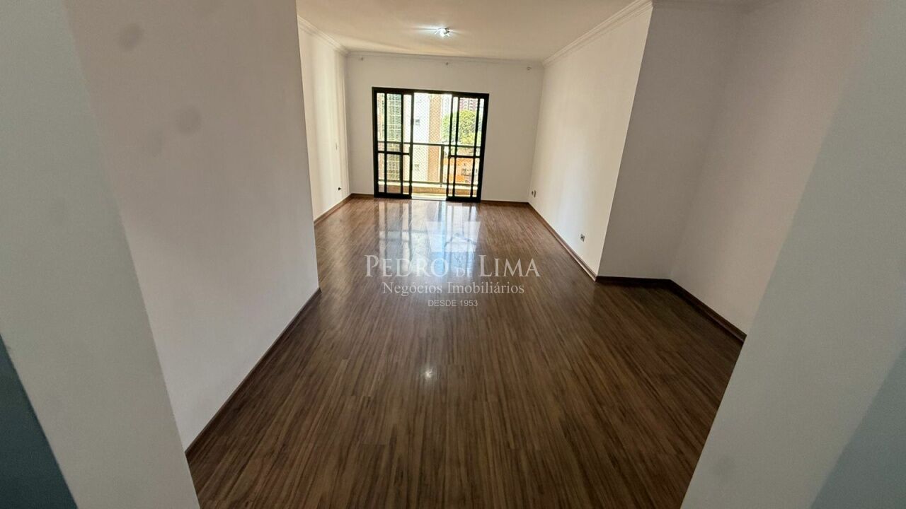 Apartamento 122m², 3 Quartos (1 suíte), 2 vagas, no Tatuapé.