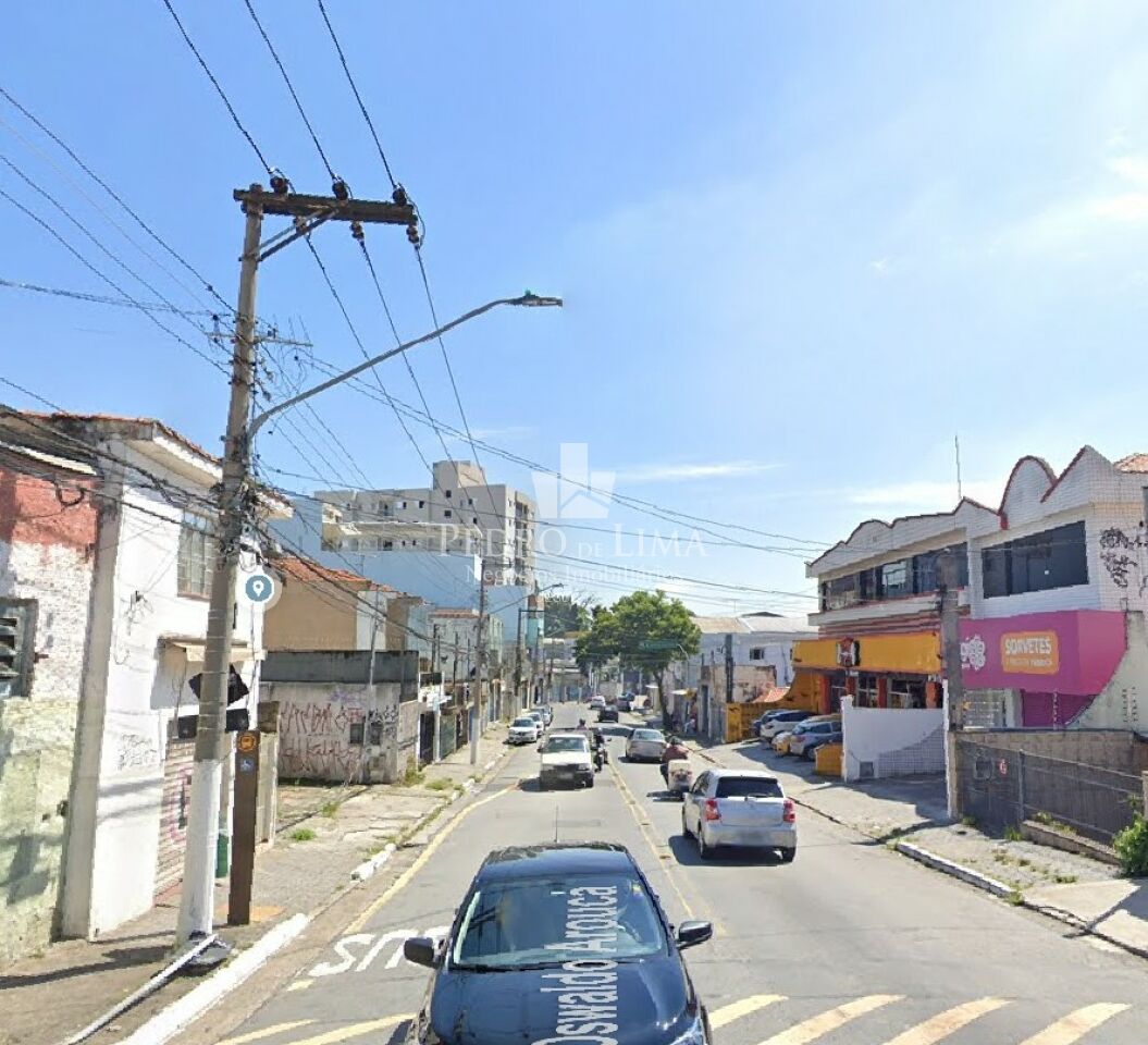 Terreno bem localizado na Vila Formosa, fins comerciais ou residenciais.