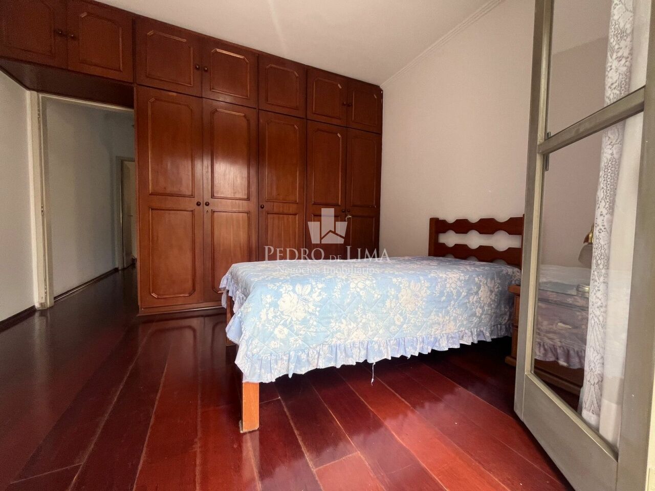 Sobrado 3 dormitórios , 2 vagas , Anália Franco.