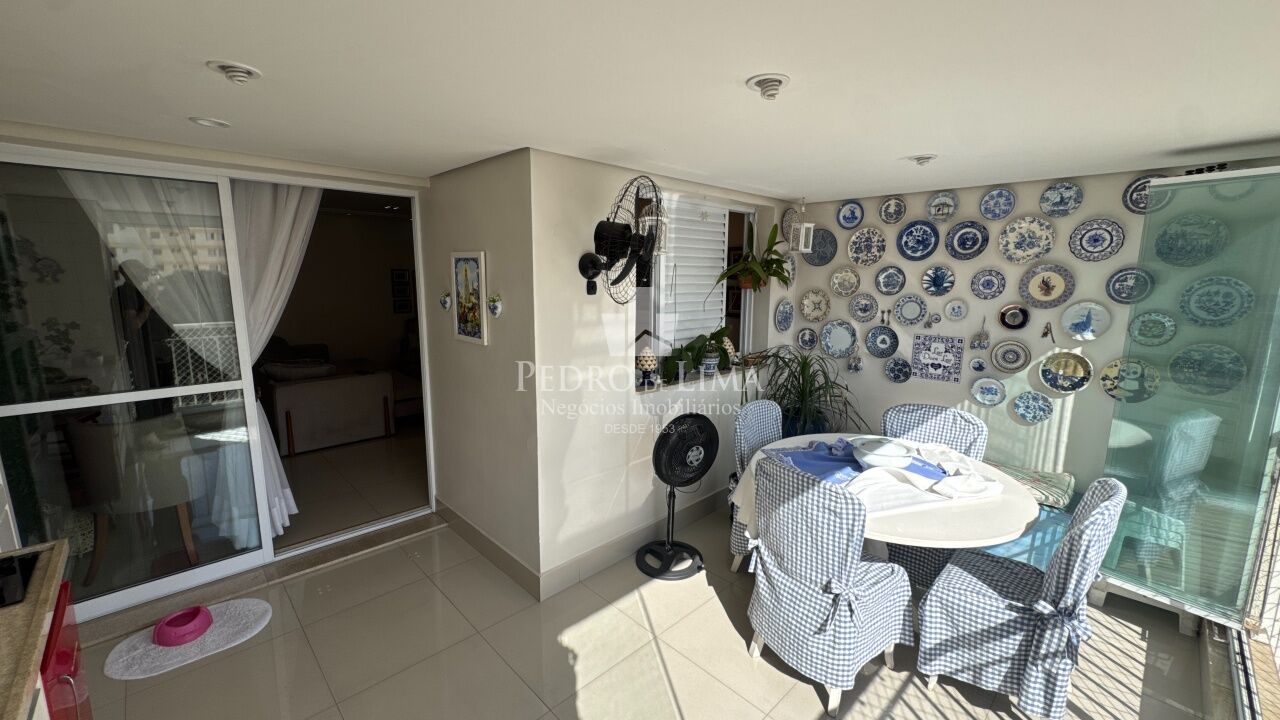 Apartamento 3 quartos, 2 vagas, Tatuapé.