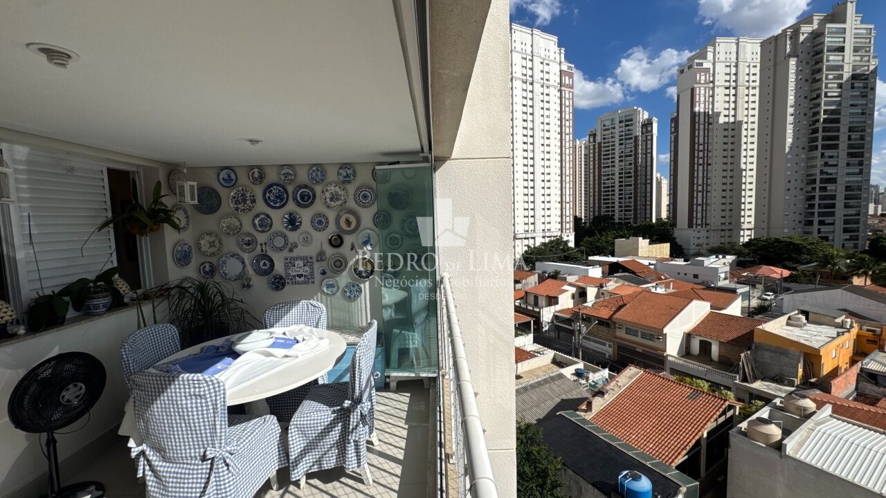Apartamento 3 quartos, 2 vagas, Tatuapé.