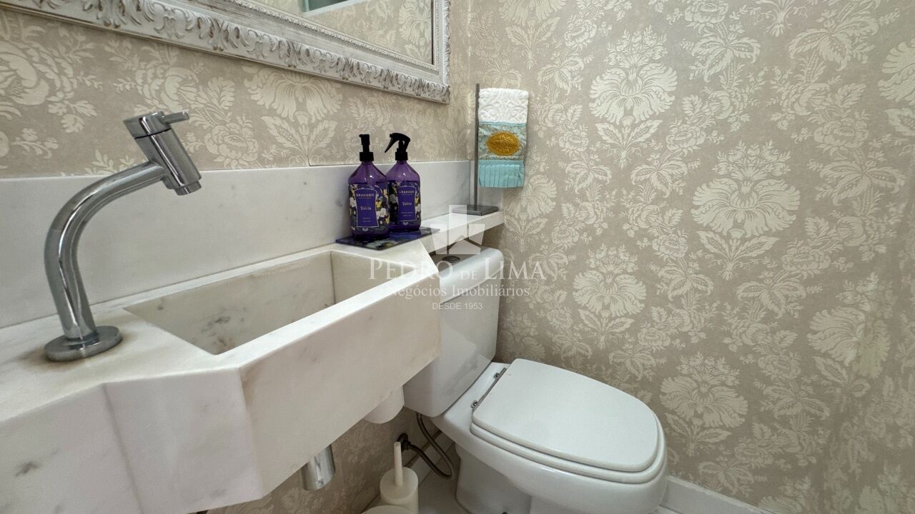 Apartamento 3 quartos, 2 vagas, Tatuapé.