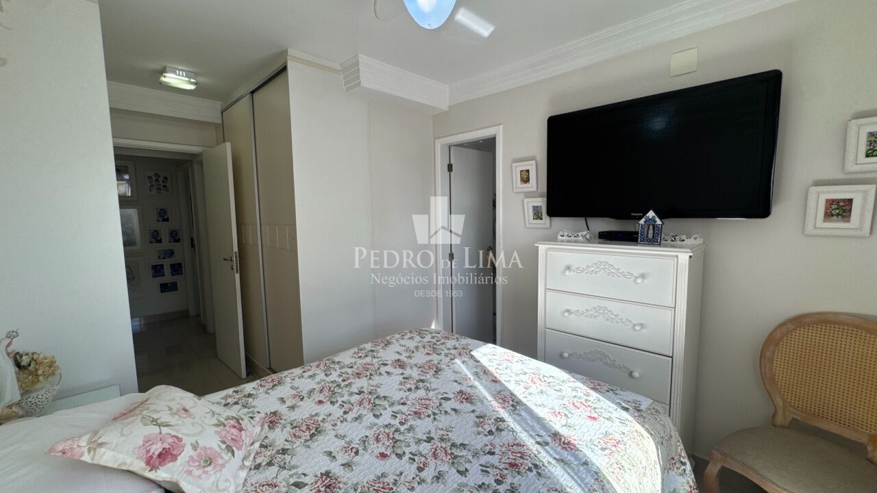 Apartamento 3 quartos, 2 vagas, Tatuapé.