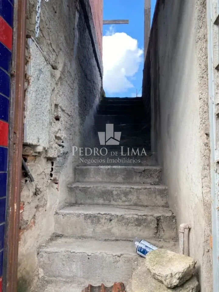 Conjunto com loja na Vila Carrão