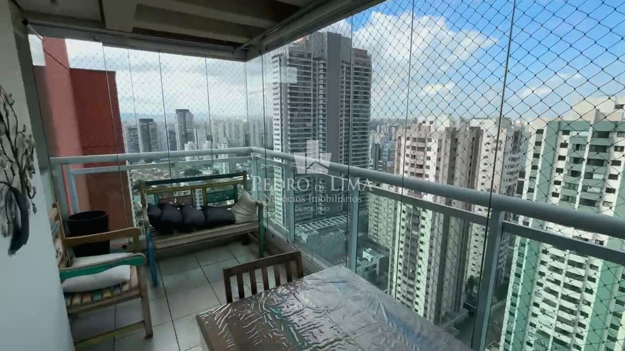 Cobertura Top House,  4  dormitórios, 2  suítes, 3  vagas, área útil 266,00 m²