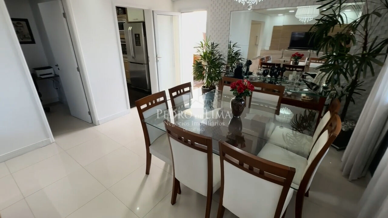 Cobertura Top House,  4  dormitórios, 2  suítes, 3  vagas, área útil 266,00 m²