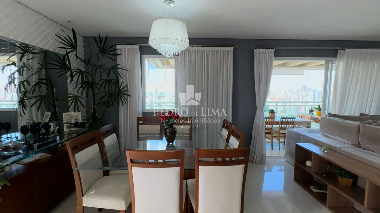 Cobertura Top House,  4  dormitórios, 2  suítes, 3  vagas, área útil 266,00 m²