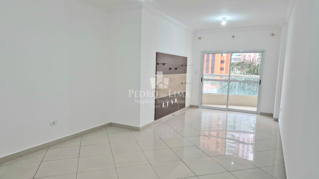 imagem do imovel Apartamento no Tatuapé com Varanda, 3 quartos sendo 1 suíte, 2 vagas de garagem, Porto Moniz ref: TP30529