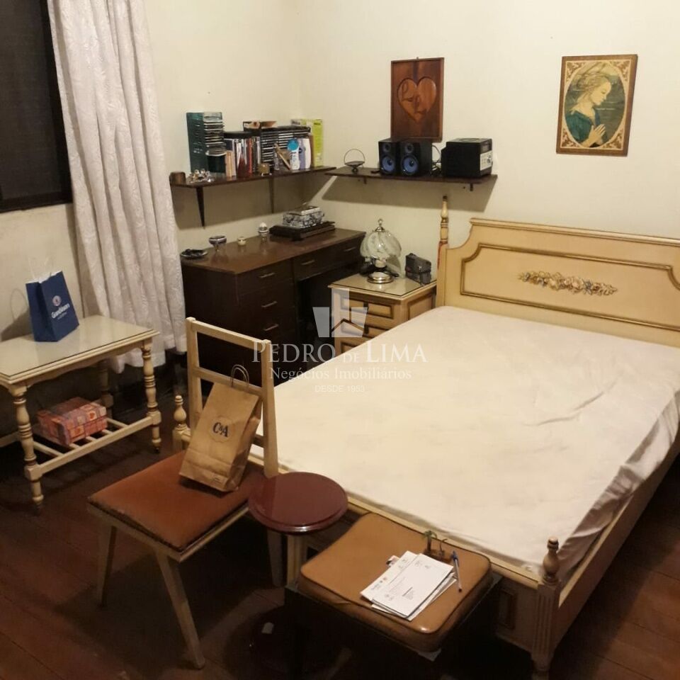 Terreno na Vila Formosa  300m²  , com casa térrea com  4 quartos sendo 1 suíte, quintal, 1 vaga.