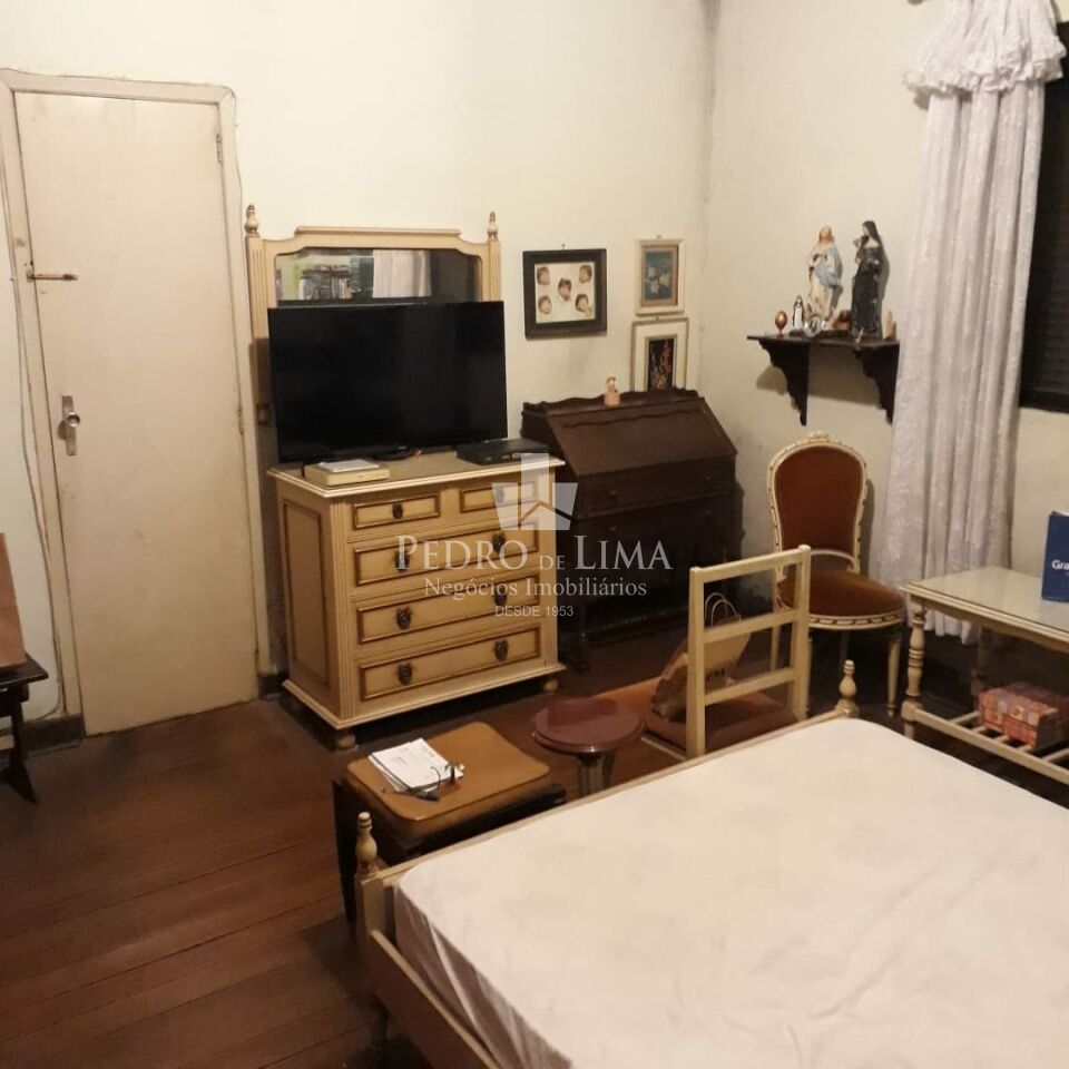 Terreno na Vila Formosa  300m²  , com casa térrea com  4 quartos sendo 1 suíte, quintal, 1 vaga.