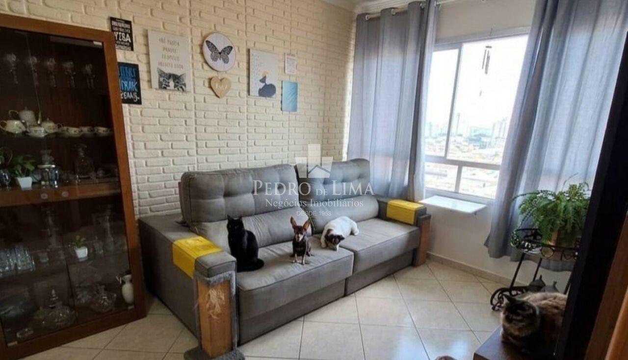 imagem do imovel Apartamento 2 dormitórios  , 1 vaga, Água Rasa. Condomínio Oxford. ref: TP30541