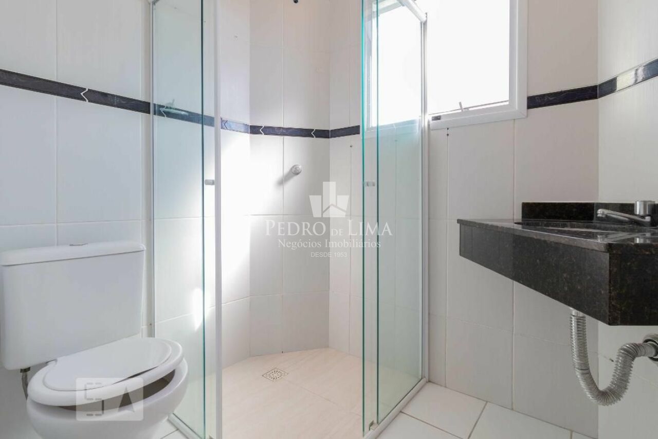 Sobrado em condomínio 69m²