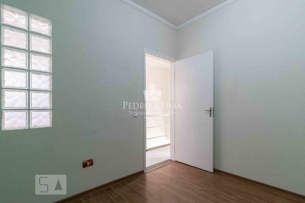 Sobrado em condomínio 69m²