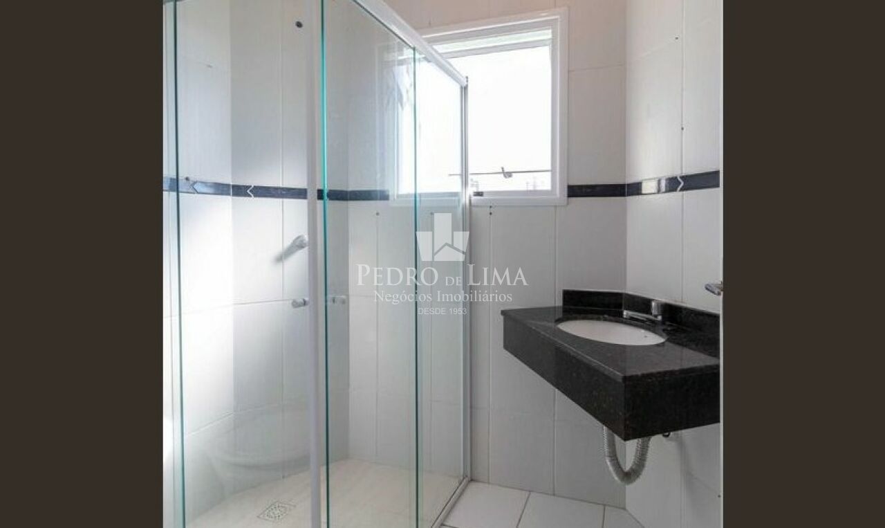 Sobrado em condomínio 69m²
