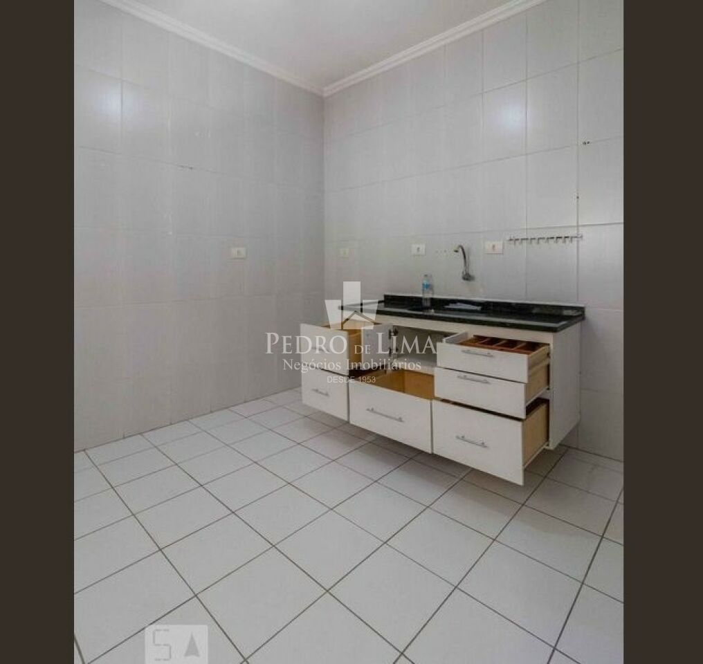 Sobrado em condomínio 69m²