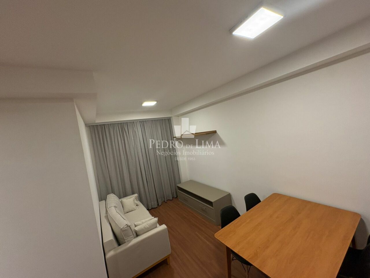 Parque Dialogo Apartamento na Mooca  Mobiliado, 2 dormitórios , 1 banheiro, sem vaga de garagem