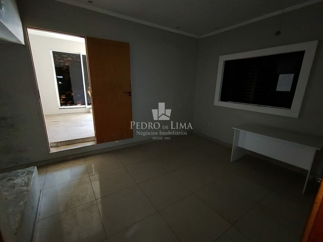 Ótimo Imóvel Comercial de 114m² configurado para segmento de "Alimentação"!