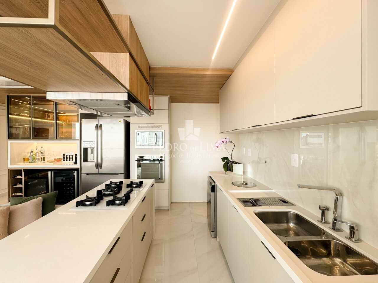 Apartamento Luxuoso Tatuapé 106 m² 2 dormitórios, 1 suíte, 2 vagas 