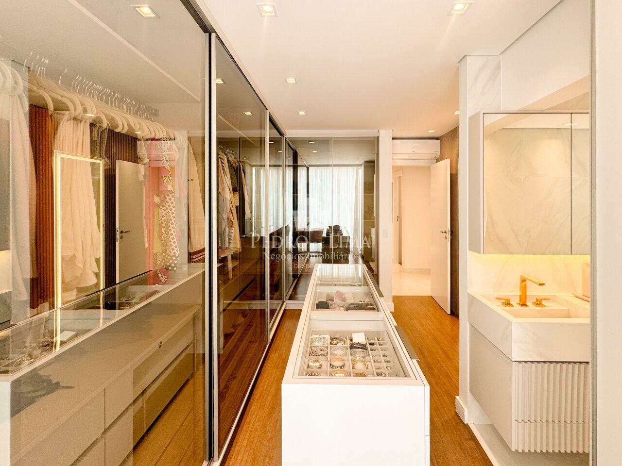 Apartamento Luxuoso Tatuapé 106 m² 2 dormitórios, 1 suíte, 2 vagas 
