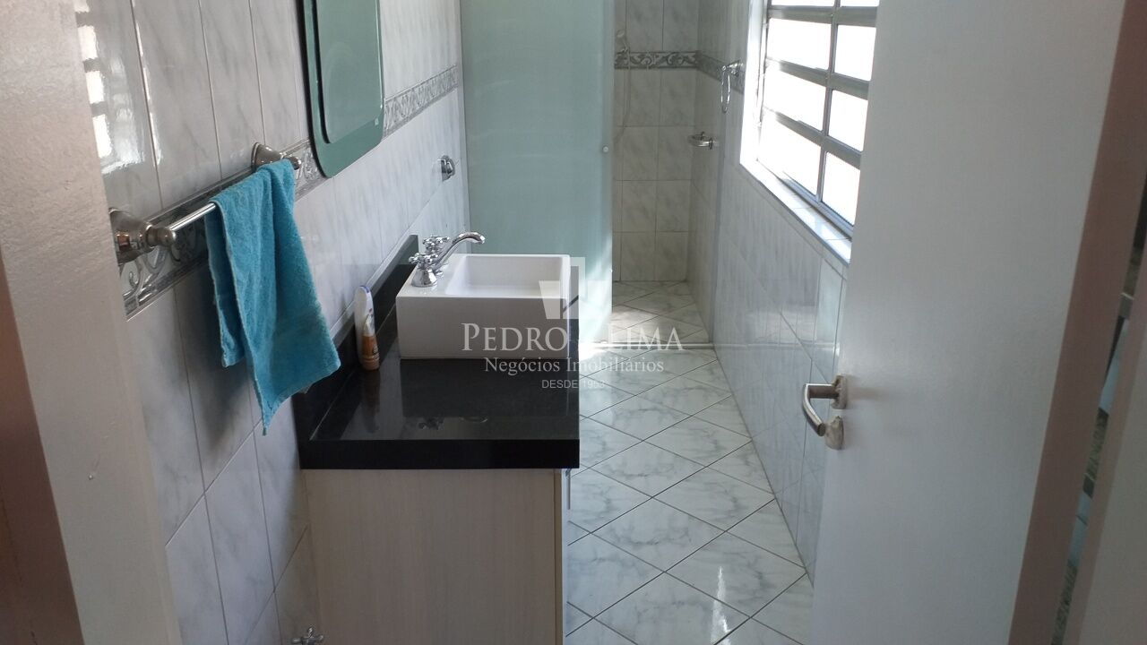 Sobrado 120m², 3 Quartos, 2 banheiros, 1 vaga, metrô Tatuapé.